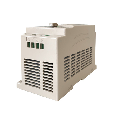 750W Single Phase Frequency Inverter , Single Phase VFD Drive For 1HP Motor